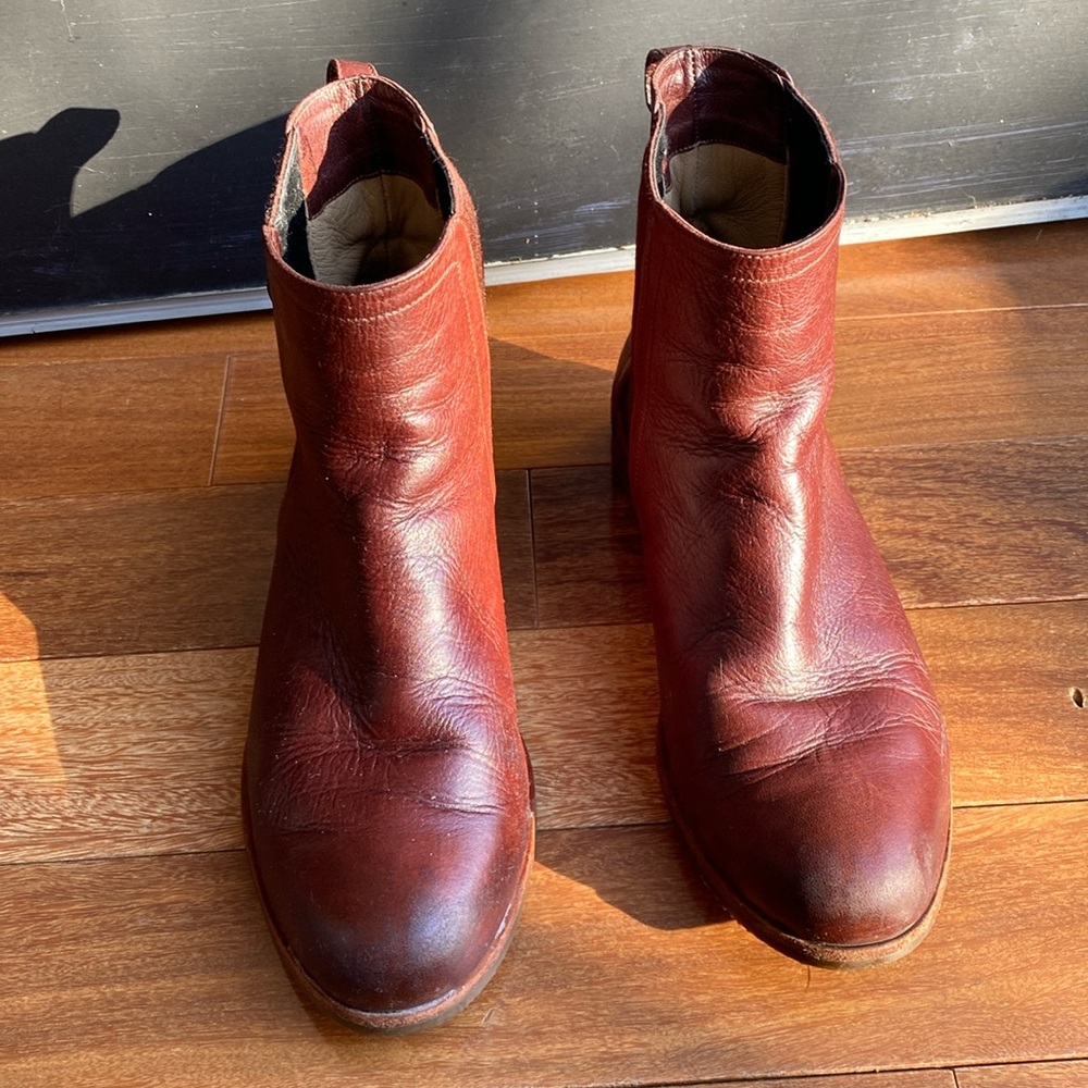 Poppy Barley Chelsea Boot